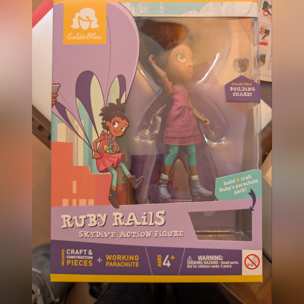 Goldie Ruby Rails SkyDive Action Figure Set- NEW